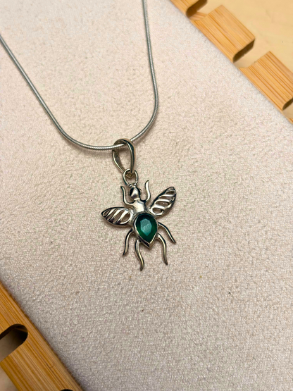 Green Onyx Bee Pendant in 925 Sterling Silver