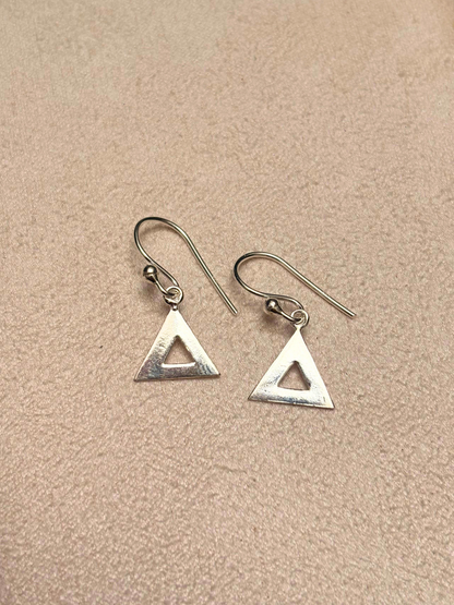 Minimal Triangle Cutout Drop Earrings in 925 Silver