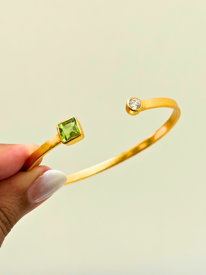 Ivy | Peridot Open Bangle in 925 Sterling Silver