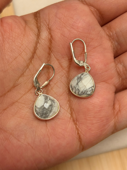 Howlite Trillion Leverback Drop Earrings in 925 Silver