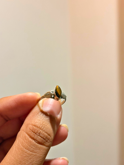 Marquise Gemstone Leaf Ring in 925 Sterling Silver • Handmade Nature Inspired Birthstone Ring • Minimalist Jewelry