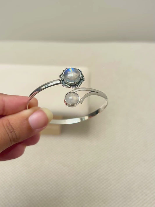Rainbow Moonstone Open Bangle in 925 Sterling Silver Ð June Birthstone