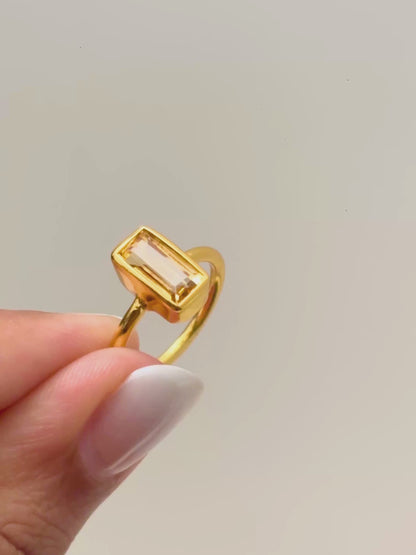 Daylight | Citrine Ring in 925 Sterling Silver